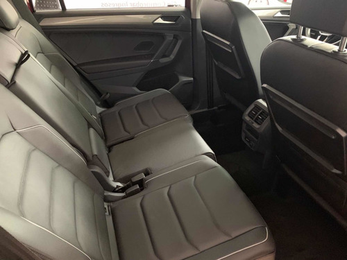 Imagen 11 de 13 de Volkswagen Tiguan R-line 1.4 Tsi
