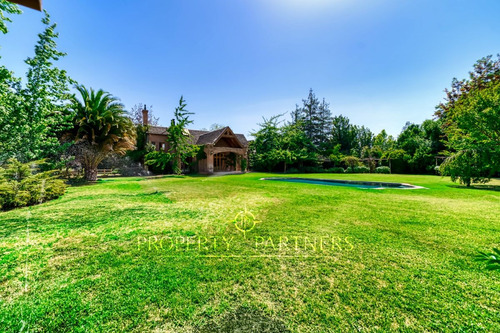 Casa Tipo Campestre Con Excelentes Terminaciones Y...