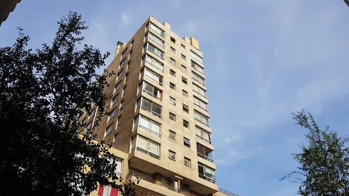 Se Arrienda Depto. Pequeño A 3 Cuadras Metro Irarrazaval.