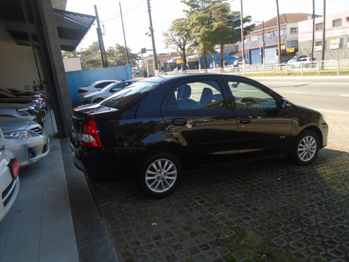 Imagem 4 de 13 de Etios 1.5 Xls Super Novo Ano 2015