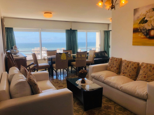 Hermosa Vista En Apartamento De Dos Dormitorios!- Ref: 2387