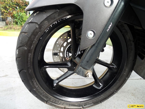 Imagen 20 de 25 de Yamaha Gpd 150-a Nmax