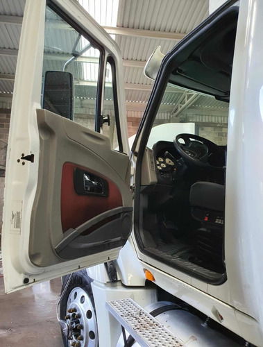 Imagen 5 de 15 de Tractocamion Prostar 2015 Mexicano Isx450/18/46 Paso 4.30 #3