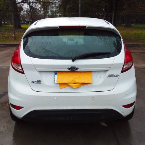 Imagen 6 de 15 de Ford Fiesta S Plus