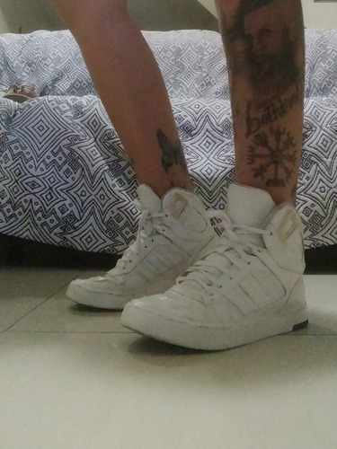 Tênis adidas Branco Couro