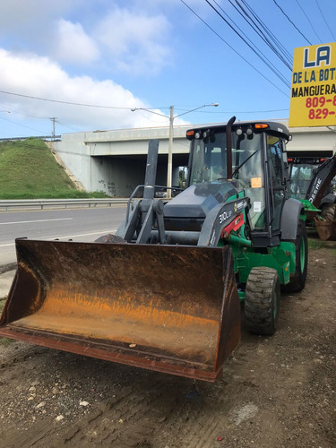 Retroexcavadora John Deere 2015 (importada)