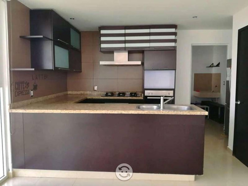 Imagen 8 de 24 de Casa En Venta En Juan C Bonilla Sobre Bulevard A Huejotzingo. Frac.el Capulin