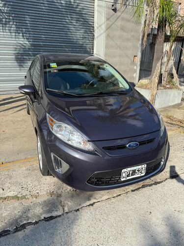 Ford Fiesta Kinetic 1.6 Design 120cv Titanium