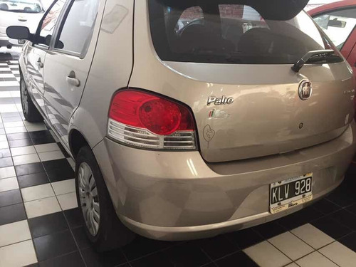 Fiat Palio 1.4 Attractive 2011