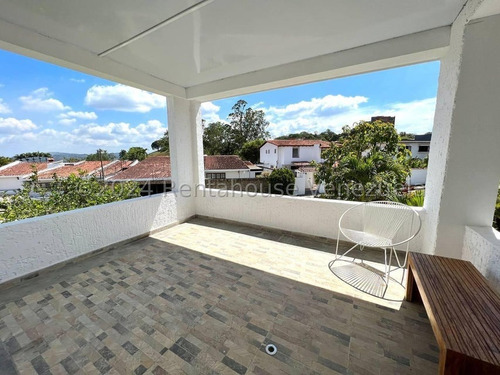 Se Ofrece En Alquiler Extraordinaria Y Hermosa Casa Quinta Ubicada En Lomas De La Lagunita