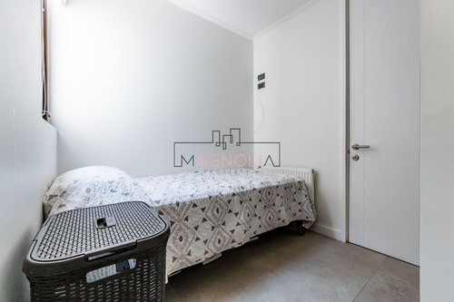 Casa En Venta De 5 Dorm. En Lo Barnechea