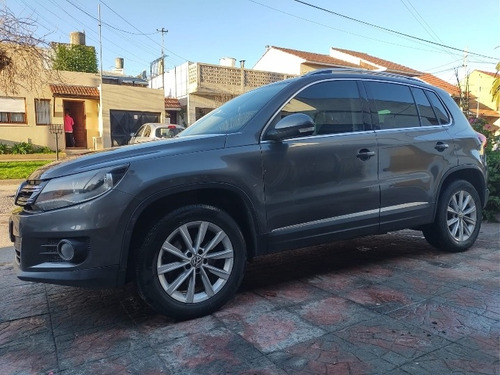 Imagen 4 de 12 de Volkswagen Tiguan 2014 2.0 Sport & Style I 140cv Tiptronic