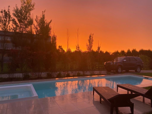 Casa En Venta - 5 Ambientes - La Herradura Pinamar