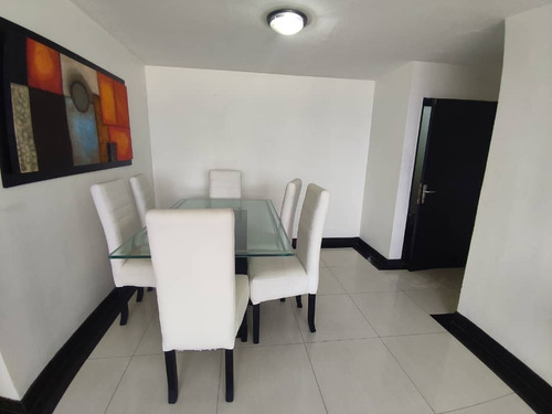 Imagen 5 de 19 de Apartamento En Venta En Urb Bosque Alto, Remodelado 04121994409
