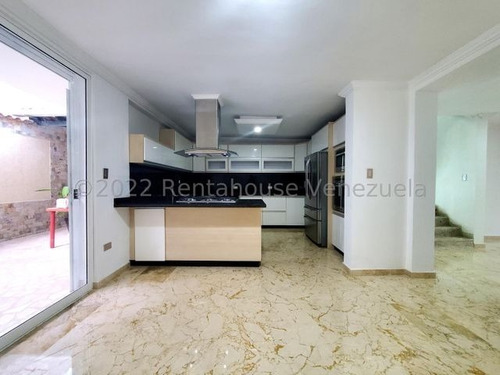 Imagen 3 de 30 de A Estrenar! Lujoso Townhouse Amoblado Resd. Cantarrana Suites Maracay 23-8741 Ejc 04243439046