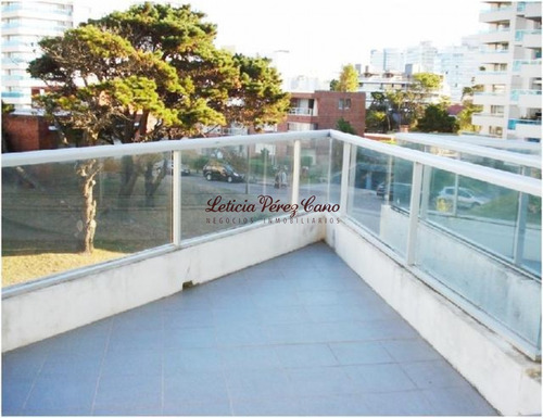 Imagen 22 de 30 de Venta Apartamento Playa Brava , 2 Dormitorios