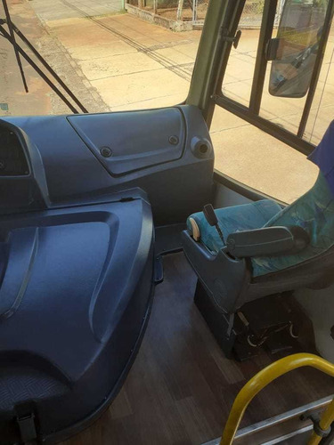 Microonibus Mascarello Mwm Ex. 33 Lugares 2011