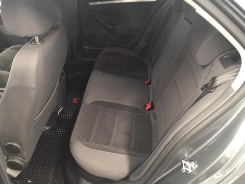 Volkswagen Vento 1.9 I Advance Dsg 2009