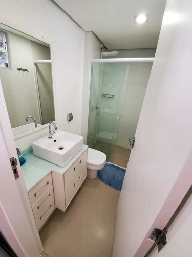 Imagem 22 de 25 de Apartamento Em Florianópolis - Sc - Ap1022_ccon