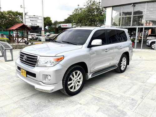 Toyota Land Cruiser 200 2015 4.5 Vxr
