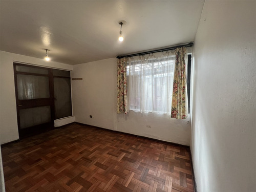 Casa En Venta De 4 Dorm. - Castellón 926 Concepción
