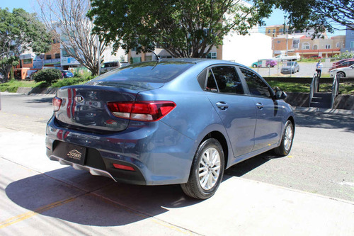 Imagen 5 de 15 de Kia Kia Rio Sedan 2019 4p Lx, 1.6 L Mpi Tm6, Ve, Ba, Bl, Ra