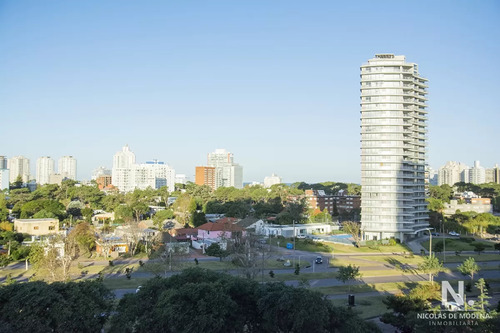 Se Vende Apartamento De 2 Dormitorios, Equipado. Edificio Nuevo Con Amenities. Miami Boulevard Ii