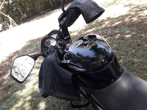 Bajaj Rouser Ns 200