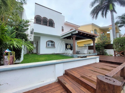 Imagen 17 de 30 de Casa En Venta En Cancun Residencial Isla Dorada