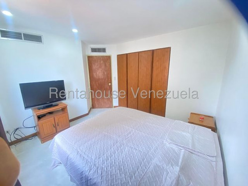 Espectacular Apartamento Alquiler En El Rosal 25-21726-jca