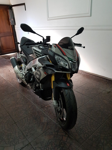 Imagen 2 de 10 de Aprilia Tuono V4 1100rr Solo 120km 2016/pat 2020 Nueva