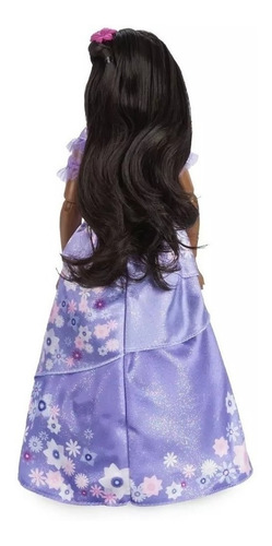 Disney Isabela hair play