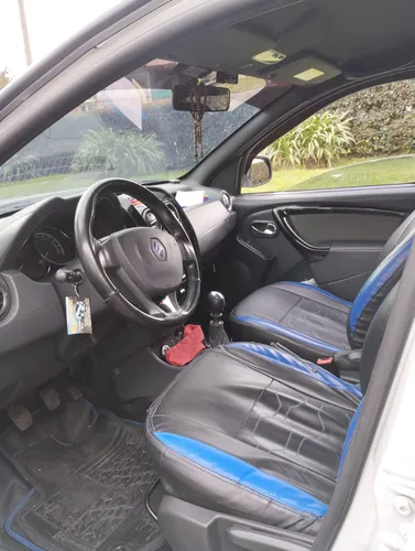 Renault Duster Oroch 2.0 Intens 4X4