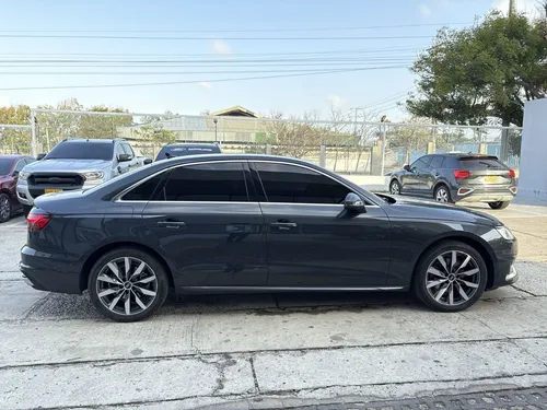 Audi A4 2.0 40 Tfsi Advance Stronic Mhev