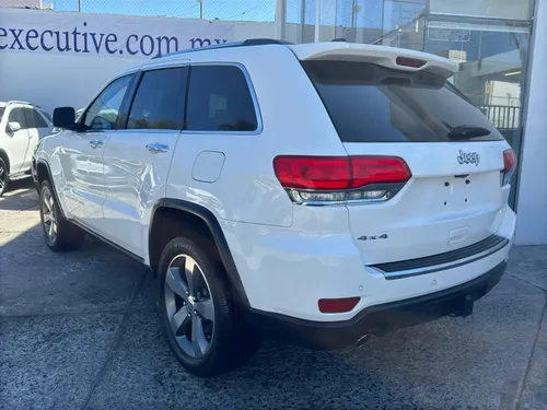 Jeep Grand Cherokee 5.7 Limited Premium V8 4x4 Mt