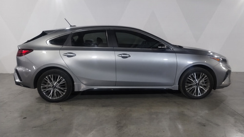 Kia Forte 2.0 Gt Line Ivt