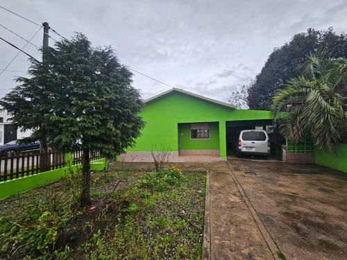 Excelente Casa Con Terreno Amplio