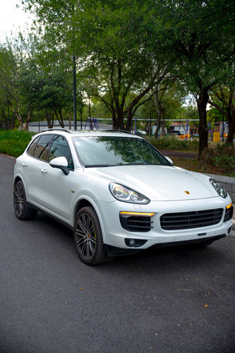 Porsche Cayenne 3.0 S E Hybrid Paltinum Edition At