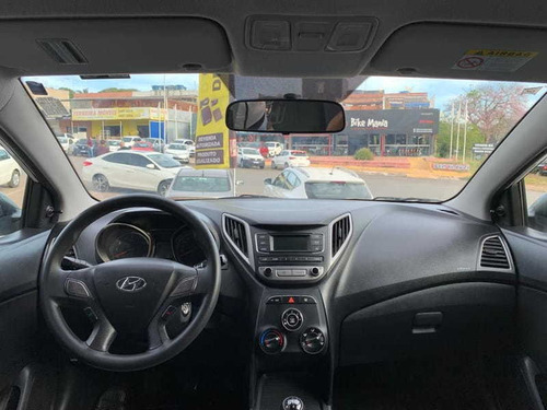 Imagem 8 de 8 de Hyundai Hb20 1.0 Comfort 2016