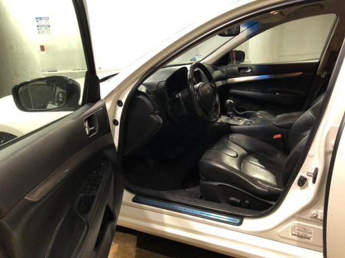 Imagen 7 de 15 de Infiniti G37 2012