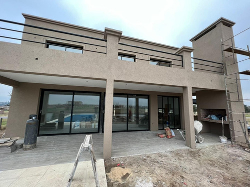 Imagen 23 de 24 de Casa En Venta En Barrio El Naudir