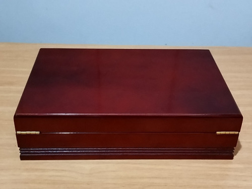 Imagen 3 de 5 de Cigar Humidor