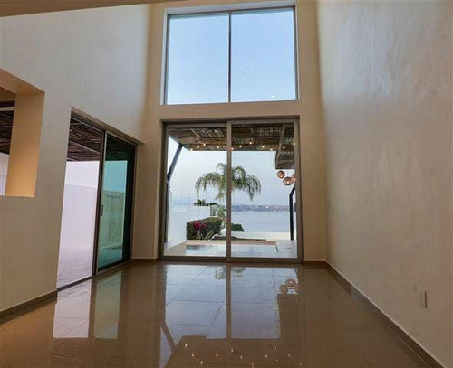 Casa En Tequesquitengo Con Vista Al Lago