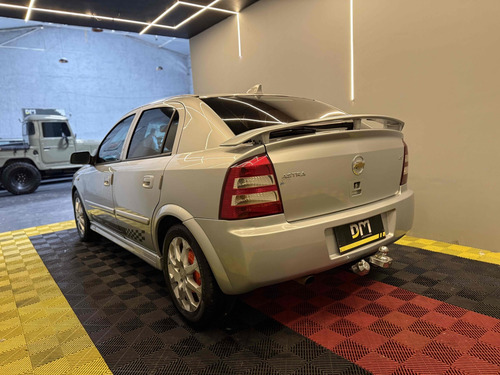 Chevrolet Astra 2.0 MPFI ADVANTAGE 8V FLEX 4P MANUAL