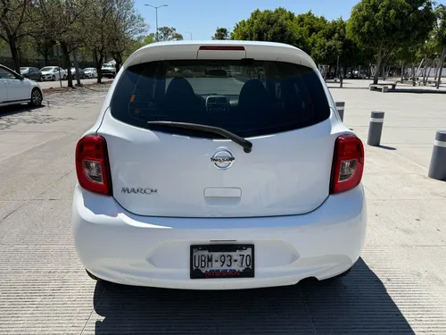 Nissan March 1.6 Sense Mt