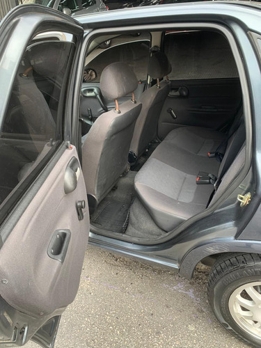 Chevrolet Corsa Classic 1.0 Life Flex Power 4p