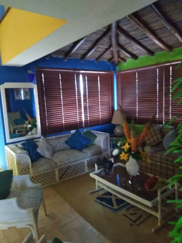 Imagen 4 de 30 de Luzhericacolina Vende Pent House Completamente Amoblado Y Equipado En Chichiriviche.
