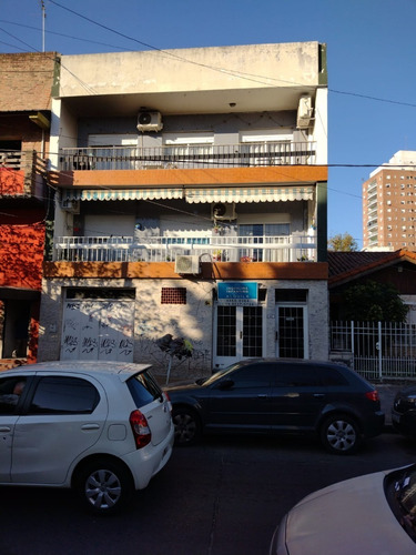 Imagen 1 de 15 de Departamento 4 Ambientes/ Al Frente/ Cochera/ Ramos Mejía