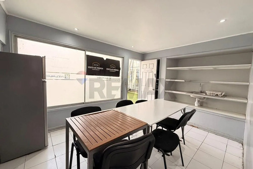Exclusiva Propiedad Comercial En Venta