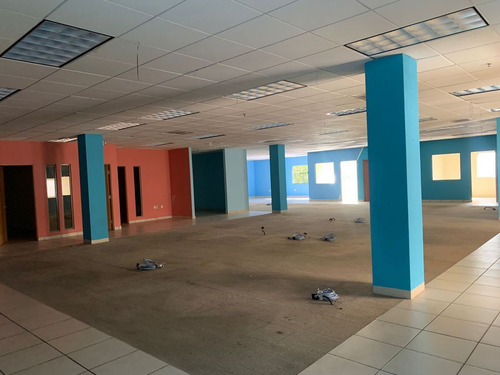 Edificio En Renta En Escobedo